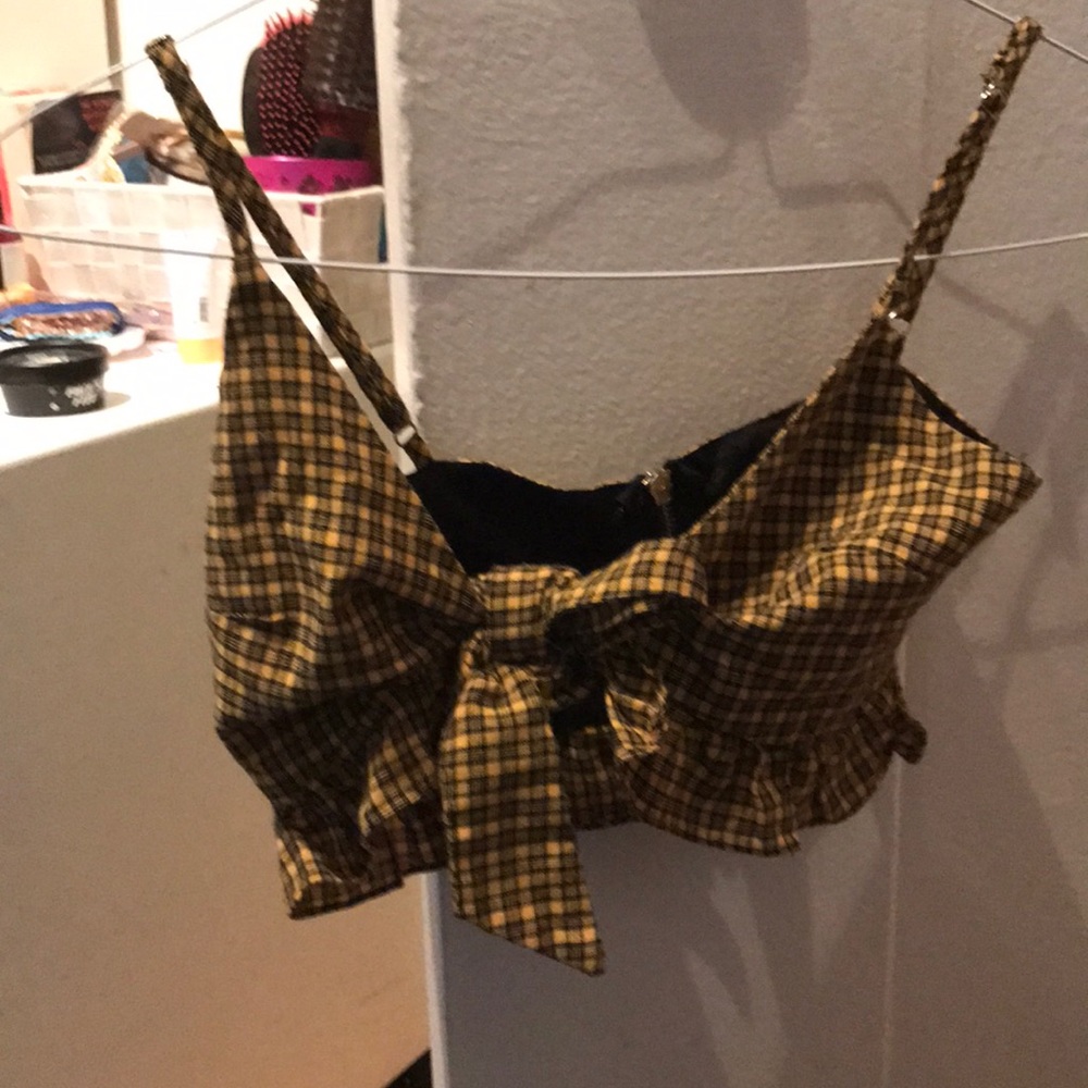 Princess Polly tie in front crop top